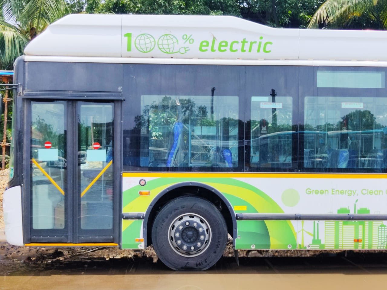 Electric_Bus