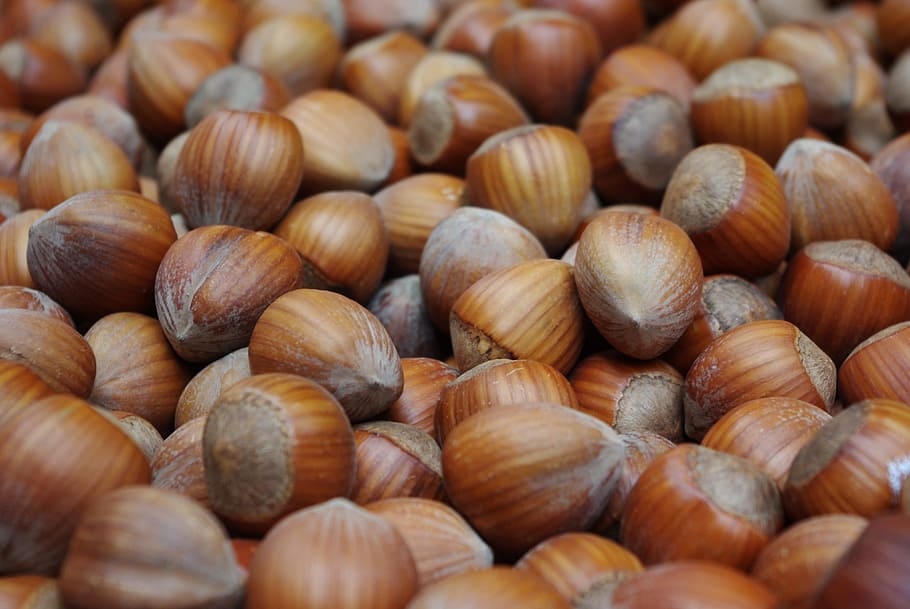 Hazelnuts_Market1