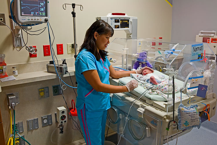 Neonatal_Intensive_Care_Market